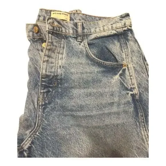 Free People We The Free Good Luck Mid-Rise Barrel Jeanson Ultra Light Beam - Picture 3 of 5
